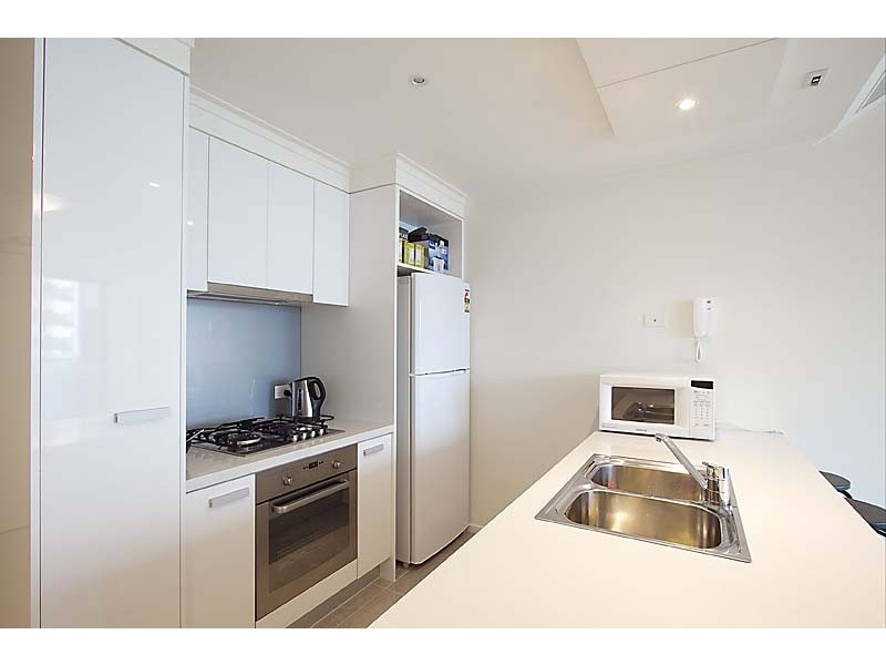 REF 10060/180 City Road, Southbank VIC 3006