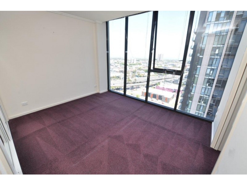 REF 1049/88 Kavanagh Street, Southbank VIC 3006