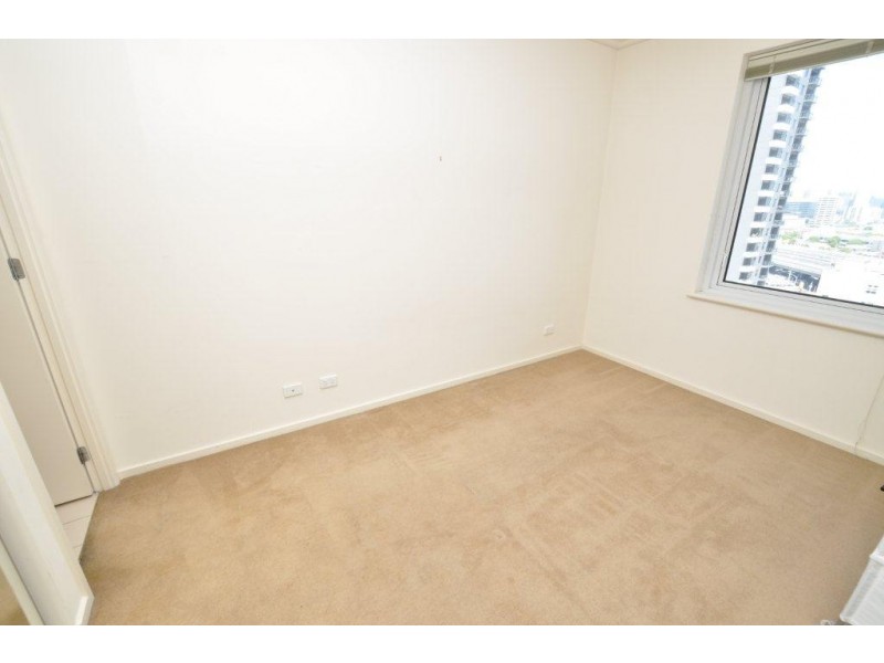 1235/83 Whiteman Street, Southbank VIC 3006