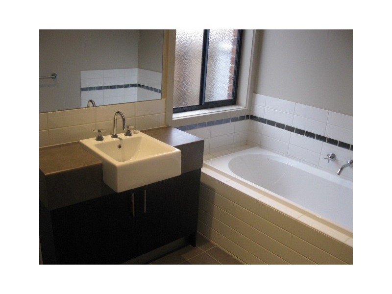 10 Terrene Terrace, Point Cook VIC 3030