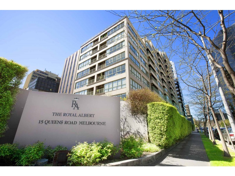 101/15 Queens Road, Melbourne VIC 3004
