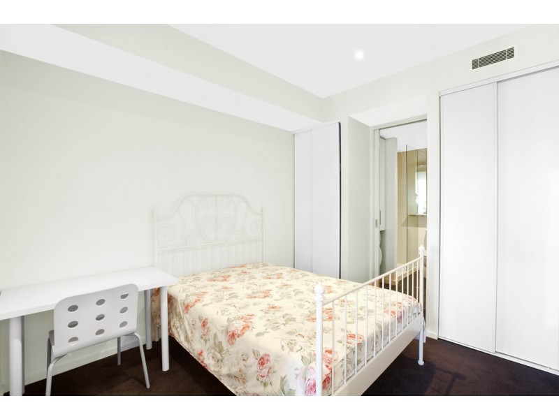 1111/225 Elizabeth Street, Melbourne VIC 3000