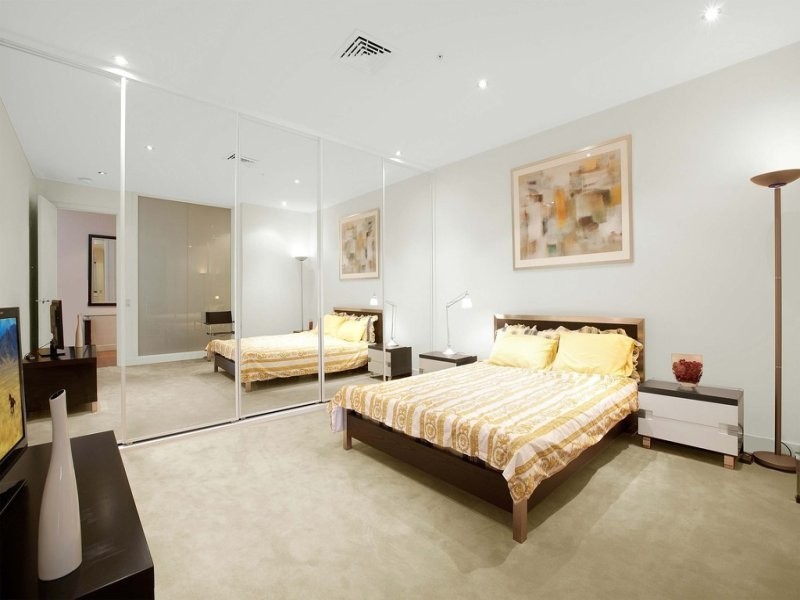 1102/325 Collins Street, Melbourne VIC 3000