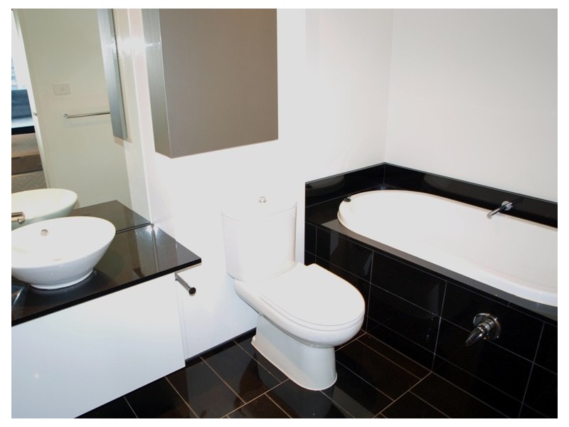 1211/7 Riverside Quay, Southbank VIC 3006