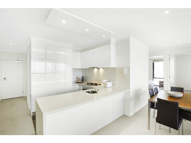 2009/63 Whiteman Street, Southbank VIC 3006