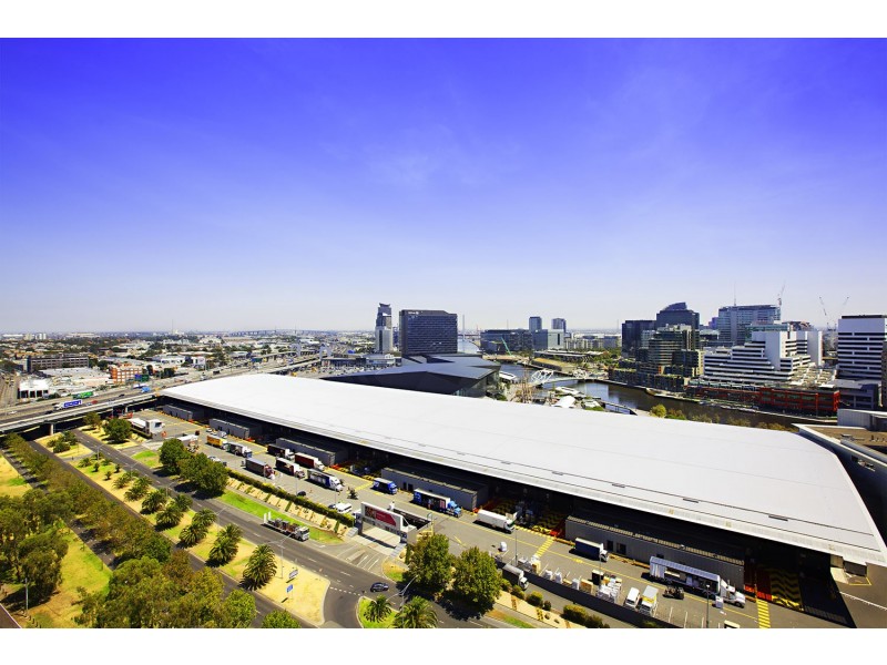 2009/63 Whiteman Street, Southbank VIC 3006