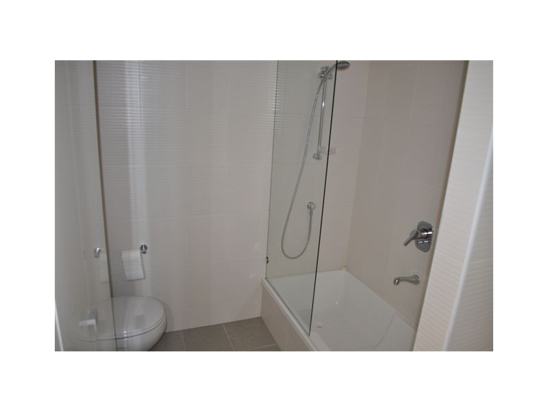 20005/63 Whiteman Street, Southbank VIC 3006