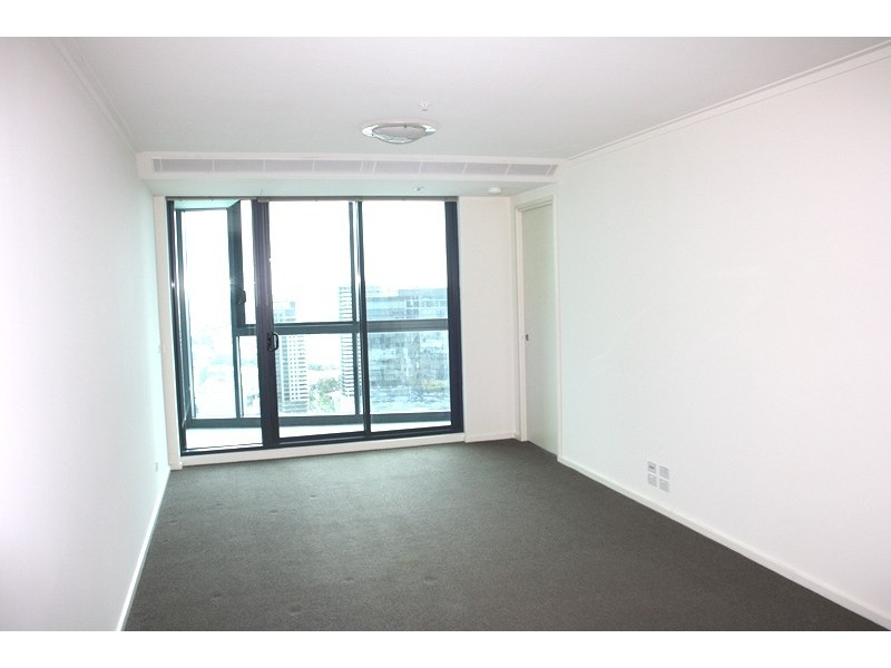 REF 20020/180 City Road, Southbank VIC 3006