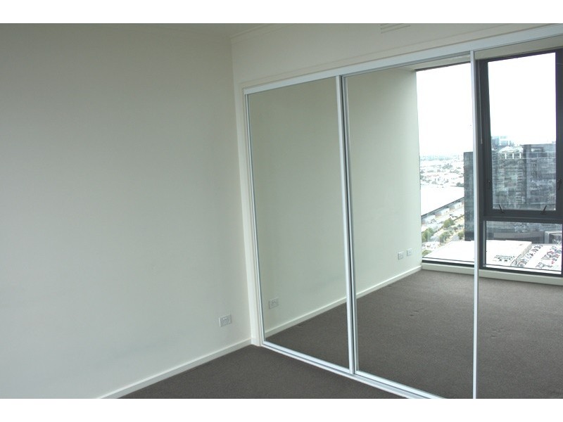 REF 20020/180 City Road, Southbank VIC 3006