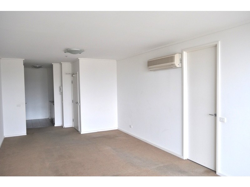 REF 1000/183 City Road, Southbank VIC 3006