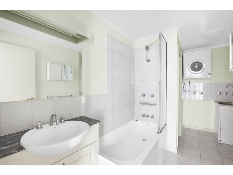 16/43-51 Jeffcott Street, West Melbourne VIC 3003