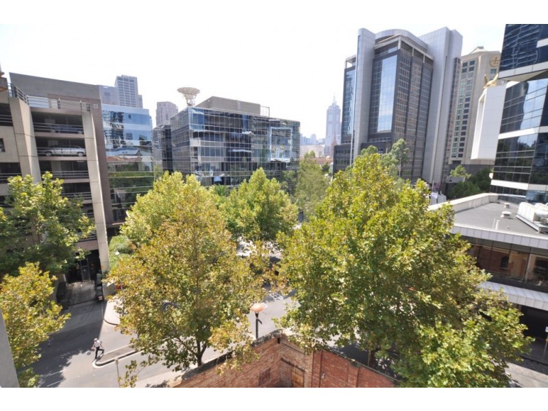 21/1 Riverside Quay, Southbank VIC 3006