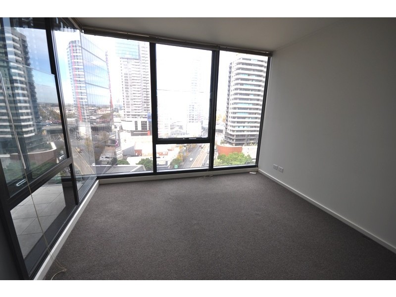 REF 20030/63 Whiteman Street, Southbank VIC 3006