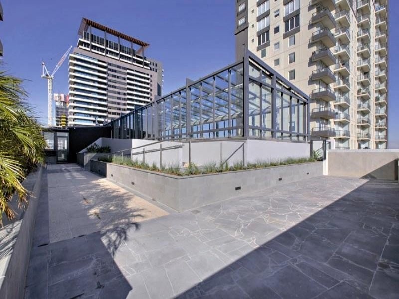 REF 20030/63 Whiteman Street, Southbank VIC 3006