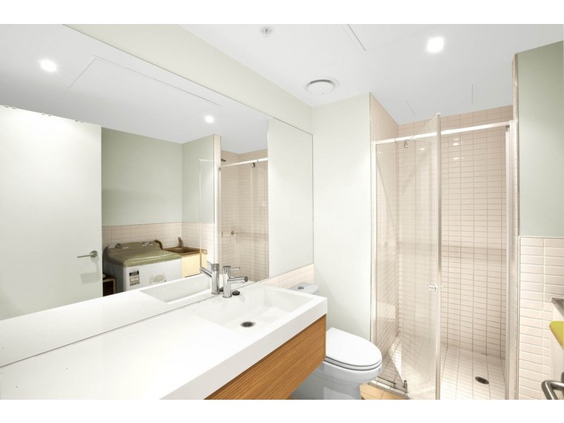 1214/555 Flinders Street, Melbourne VIC 3000