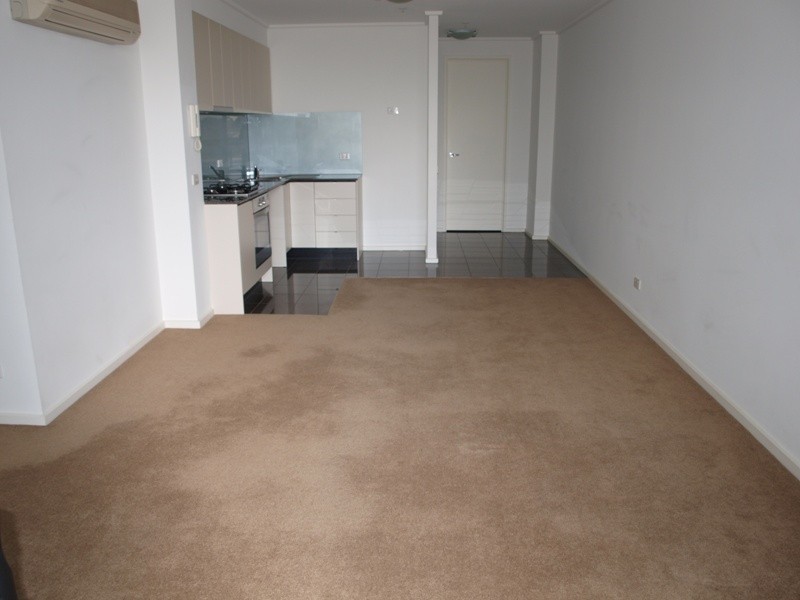 REF 20044/173 City Road, Southbank VIC 3006