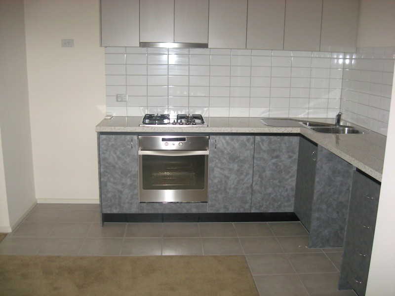 REF 20045/118 Dudley Street, West Melbourne VIC 3003