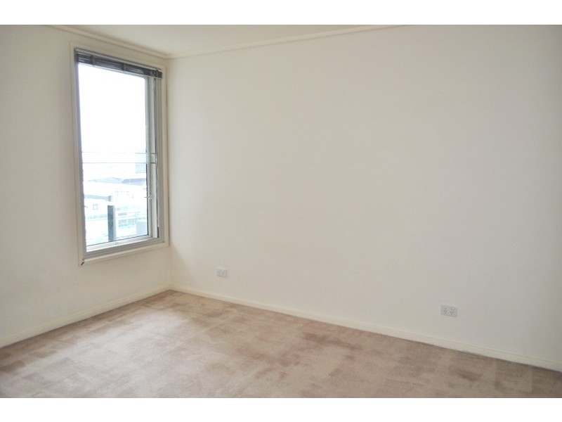 REF 20046/163 City Road, Southbank VIC 3006