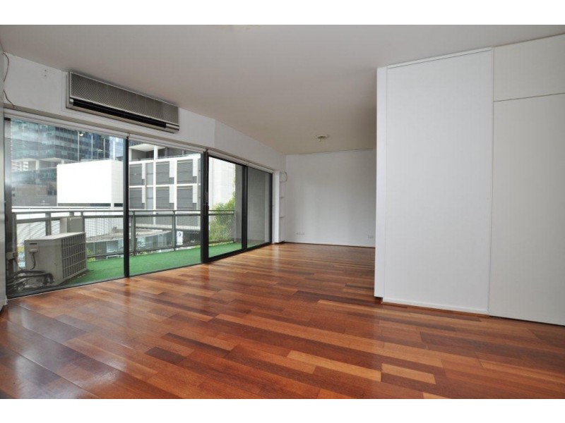 92/1 Riverside Quay, Southbank VIC 3006