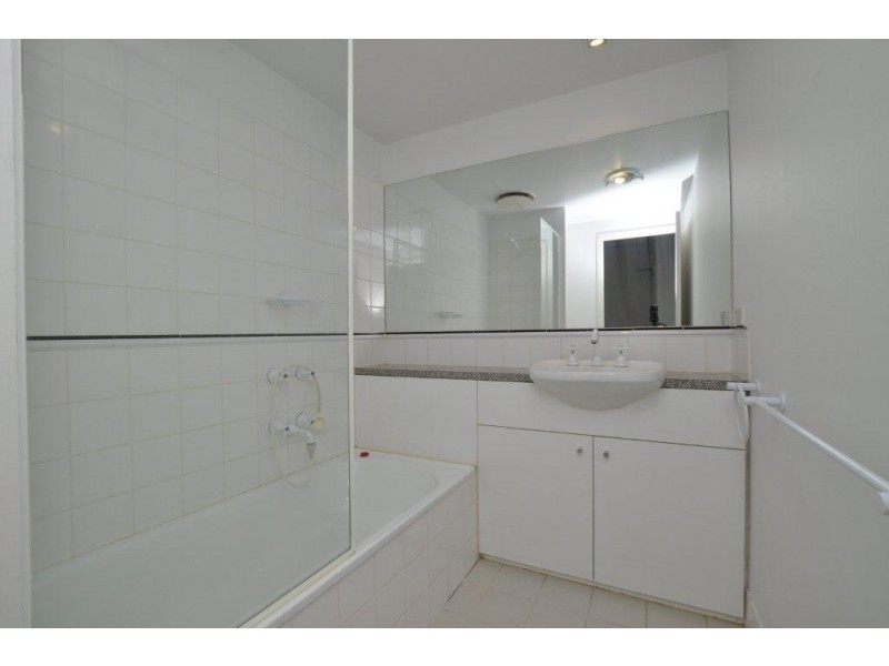 92/1 Riverside Quay, Southbank VIC 3006