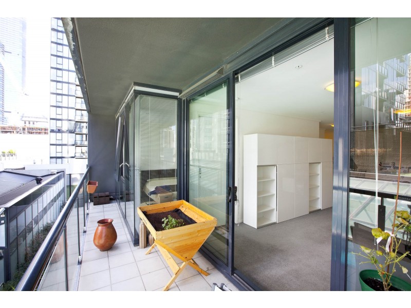 67/100 Kavanagh Street, Southbank VIC 3006