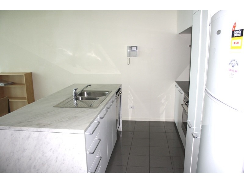 1003/28 Wills Street, Melbourne VIC 3000