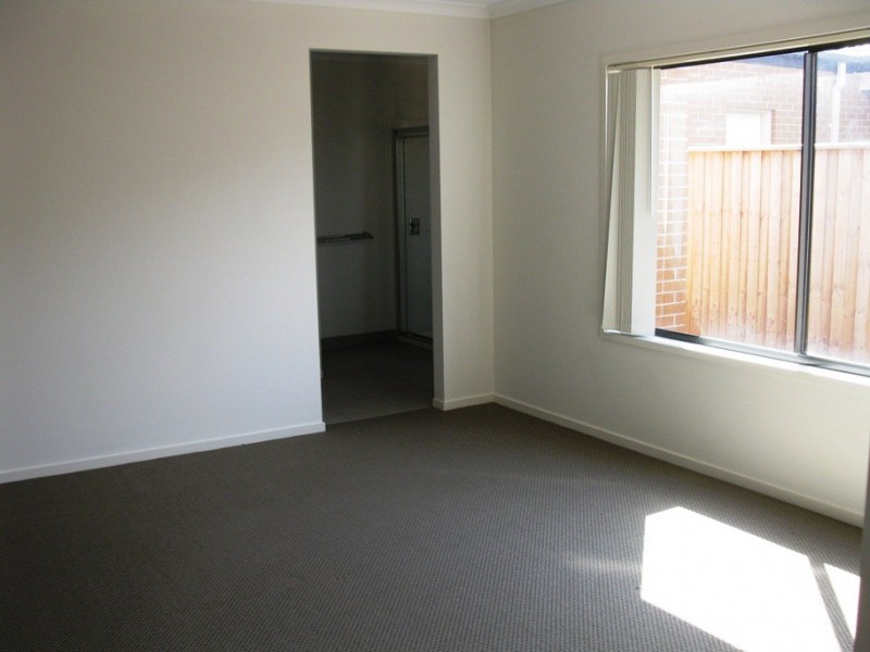 5 Skein Street, Point Cook VIC 3030