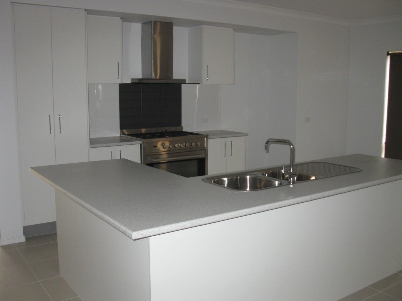 29 Gascoyne Way, Truganina VIC 3029