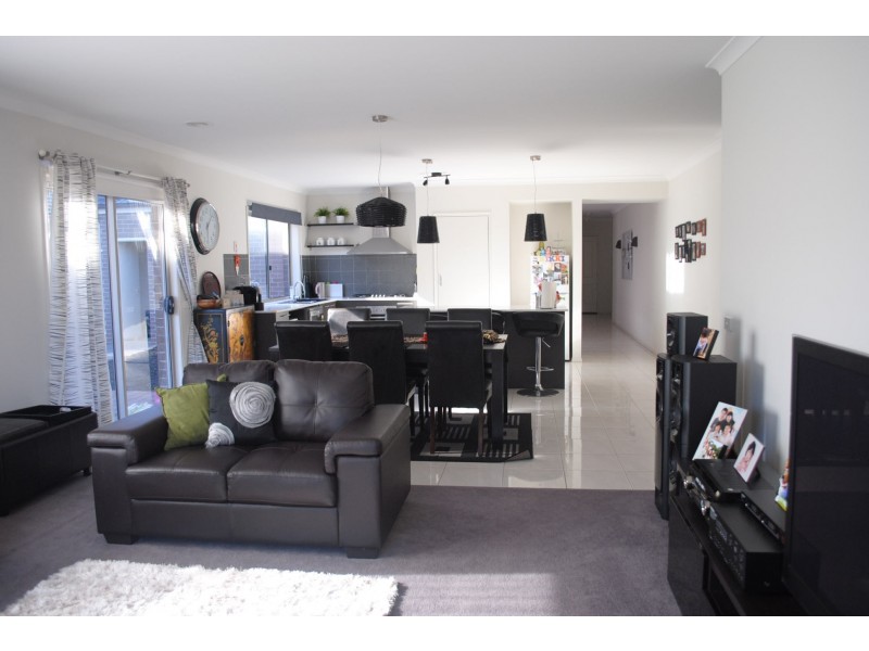 3 Verdure Street, Point Cook VIC 3030