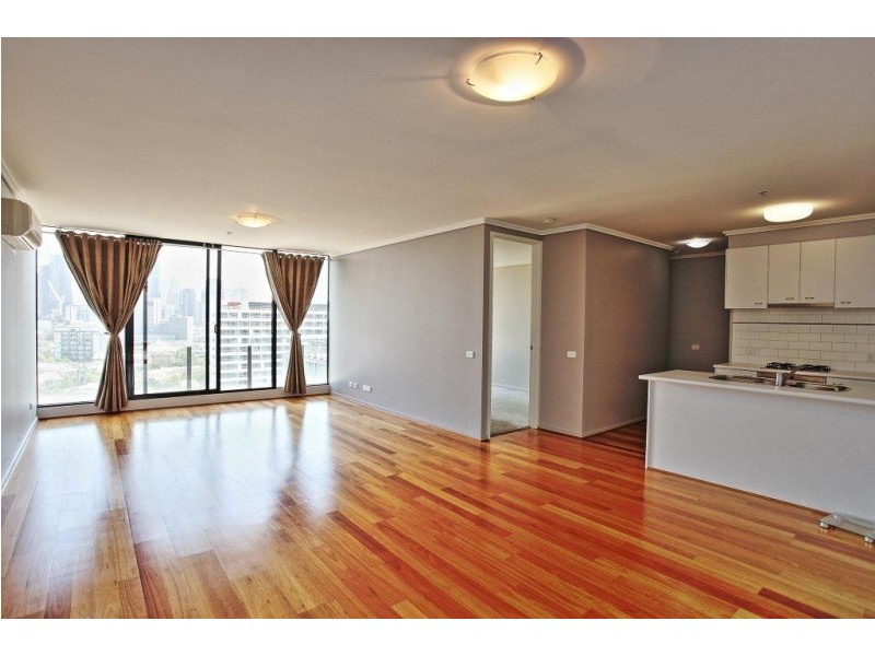 REF 20098/38 Bank Street, South Melbourne VIC 3205