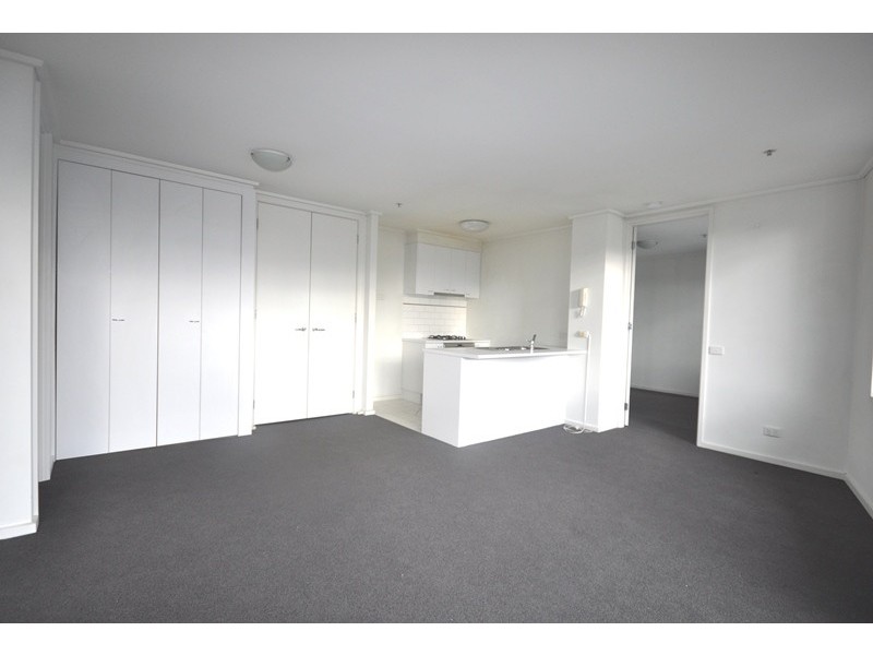 REF 20114/99 Whiteman Street, Southbank VIC 3006