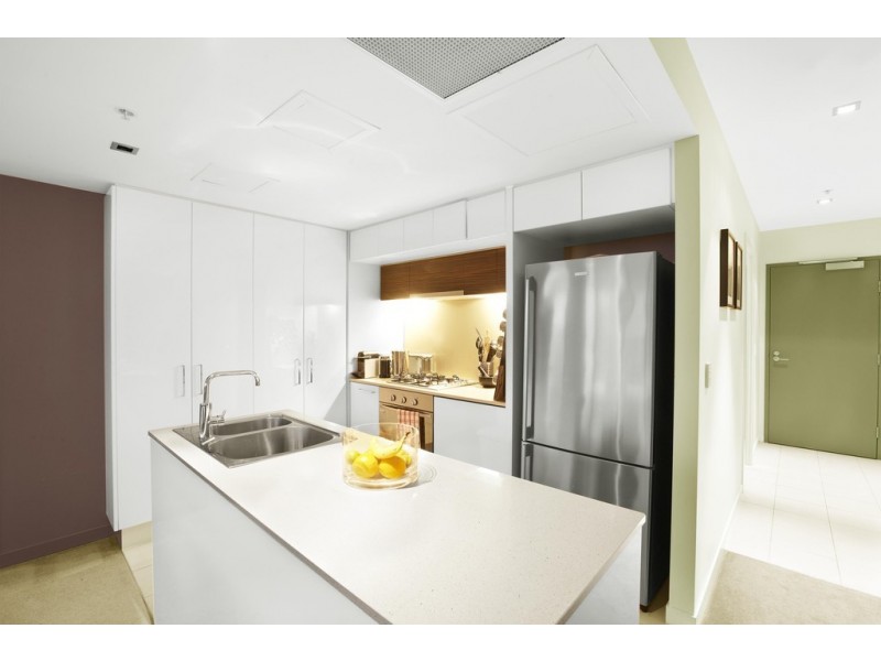 1401/100 Harbour Esplanade, Docklands VIC 3008