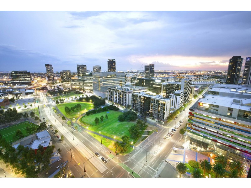 2401/100 Harbour Esplanade, Docklands VIC 3008