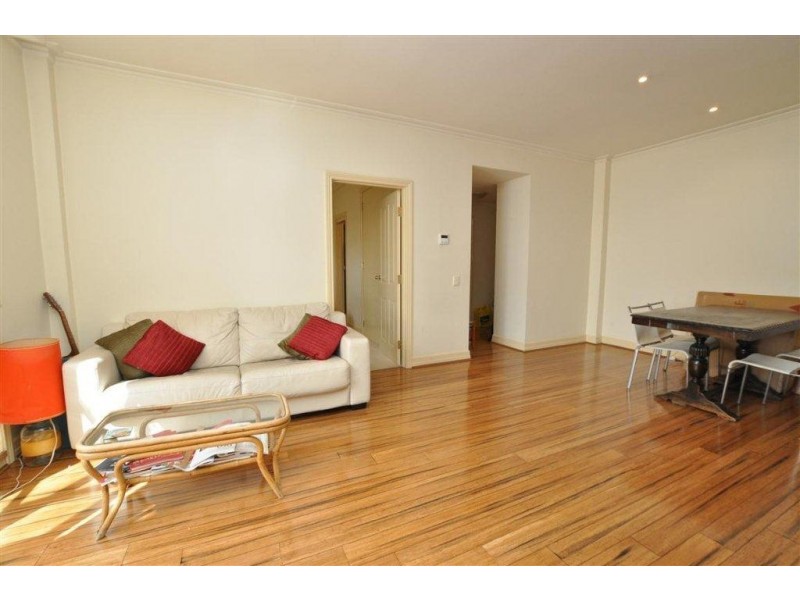 30/131 La Trobe Street, Melbourne VIC 3000