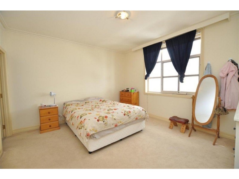 30/131 La Trobe Street, Melbourne VIC 3000