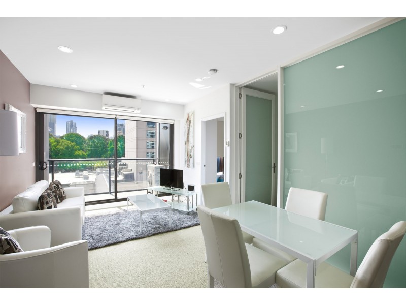 602/33-43 Batman Street, West Melbourne VIC 3003