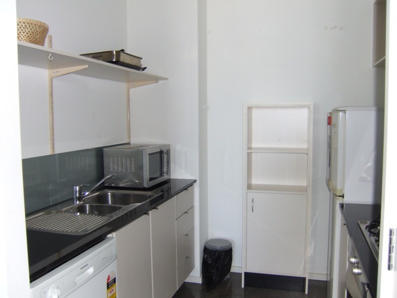 REF 20133/173 City Road, Southbank VIC 3006