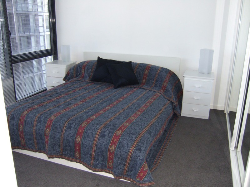 REF 20133/173 City Road, Southbank VIC 3006