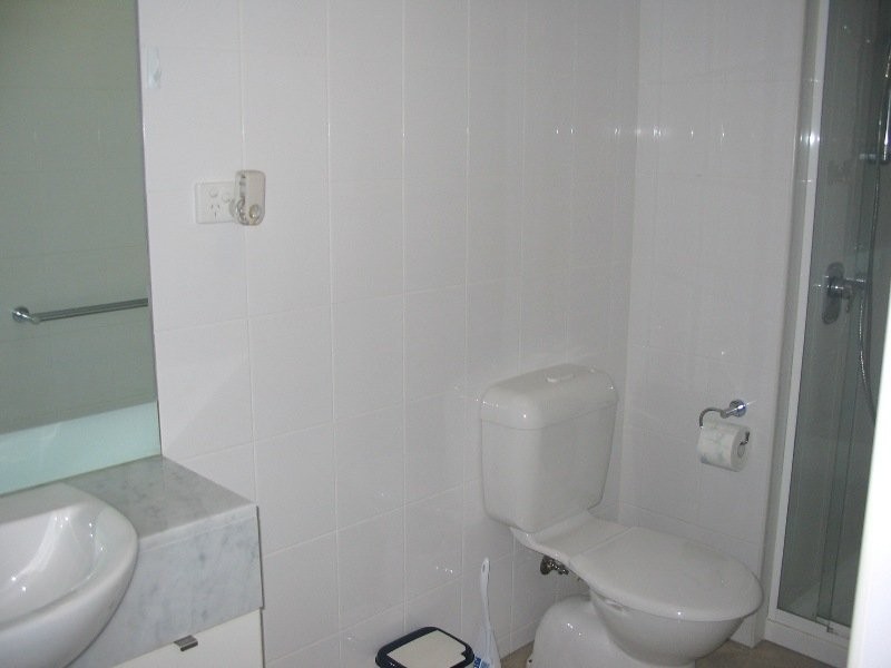 REF 20137/183 City Road, Southbank VIC 3006