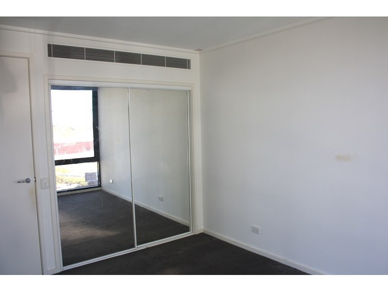 REF 20142/173 City Road, Southbank VIC 3006