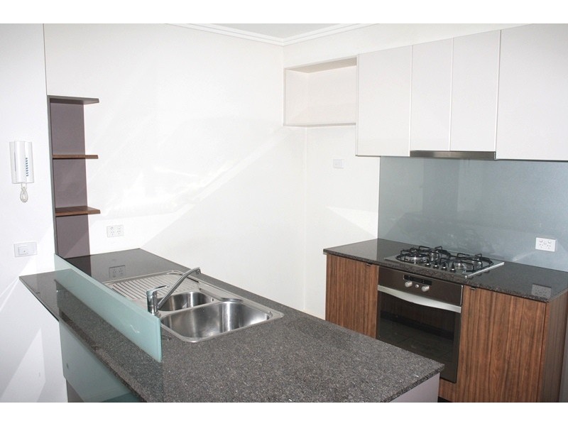 REF 1052/88 Kavanagh Street, Southbank VIC 3006