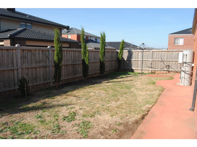 6 Verdure Street, Point Cook VIC 3030