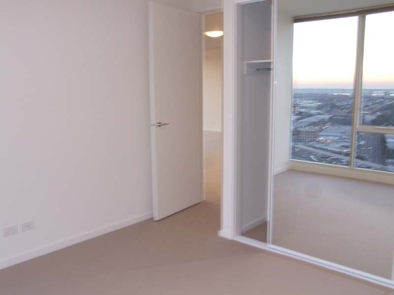 REF 20146/63 Whiteman Street, Southbank VIC 3006