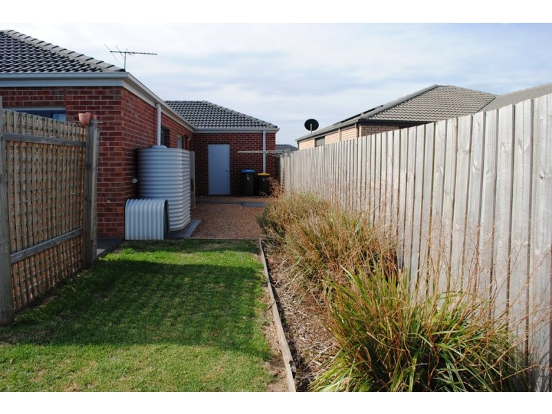 16 Earth Street, Point Cook VIC 3030