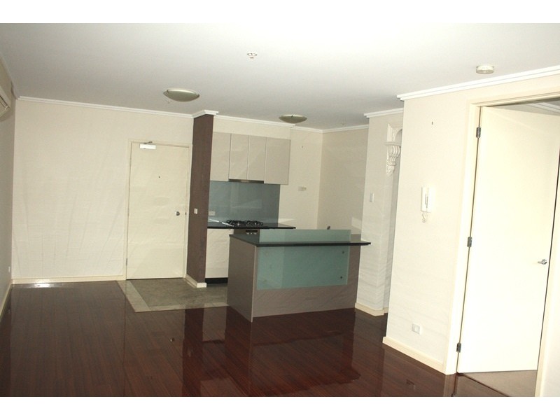 REF 20166/88 Kavanagh Street, Southbank VIC 3006