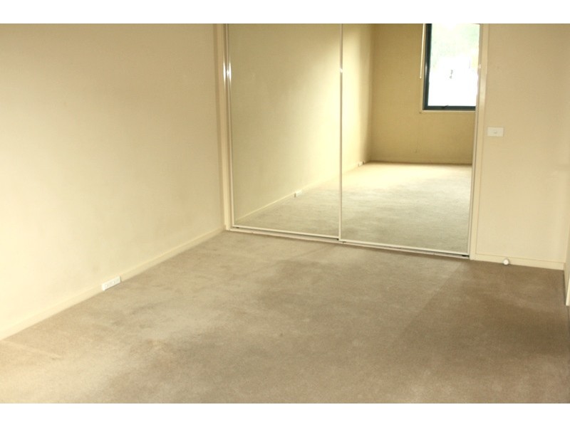 REF 20167/33 Jeffcott Street, Melbourne VIC 3000