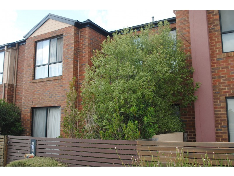 41 Lincoln Heath Boulevard, Point Cook VIC 3030