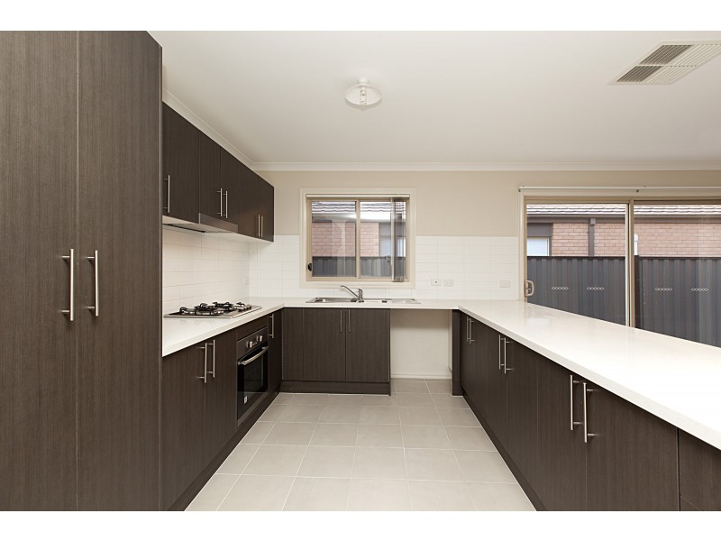 10 Countess Place, Point Cook VIC 3030