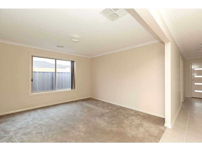 10 Countess Place, Point Cook VIC 3030