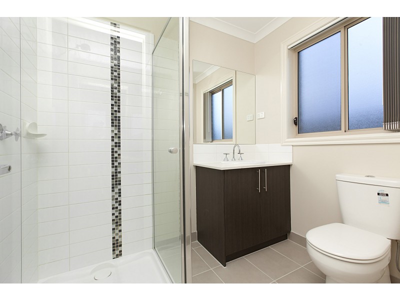 10 Countess Place, Point Cook VIC 3030